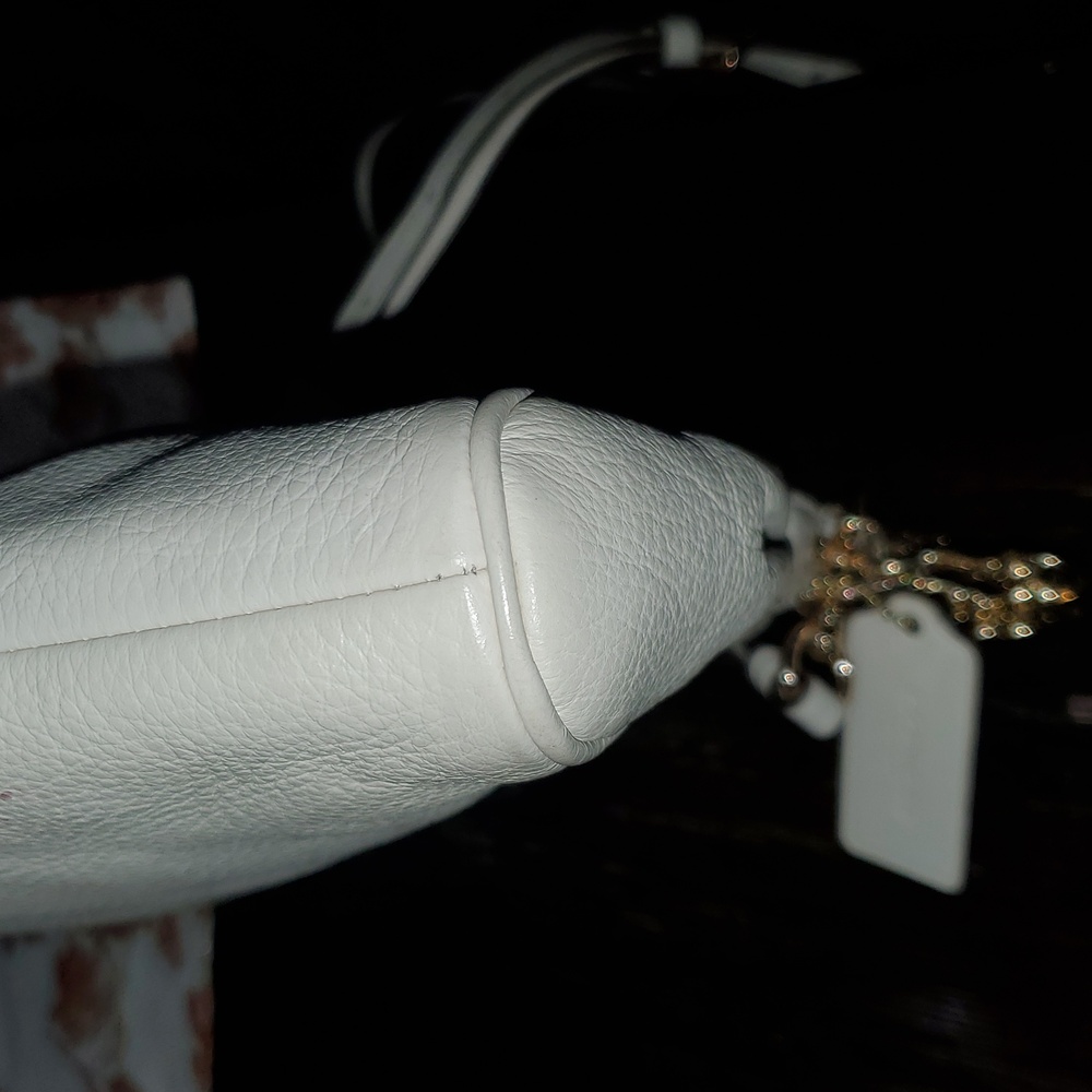 Coach Off-White Leather Crossbody Bag - Picture 15 of 16